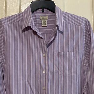 L.L. Bean‎ women’s Purple Casual Button Down Shirt Small